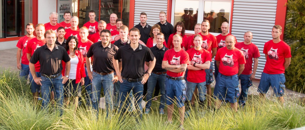 Team Baumhauer Mitarbeiterfoto der Firma Hallenbau Baumhauer