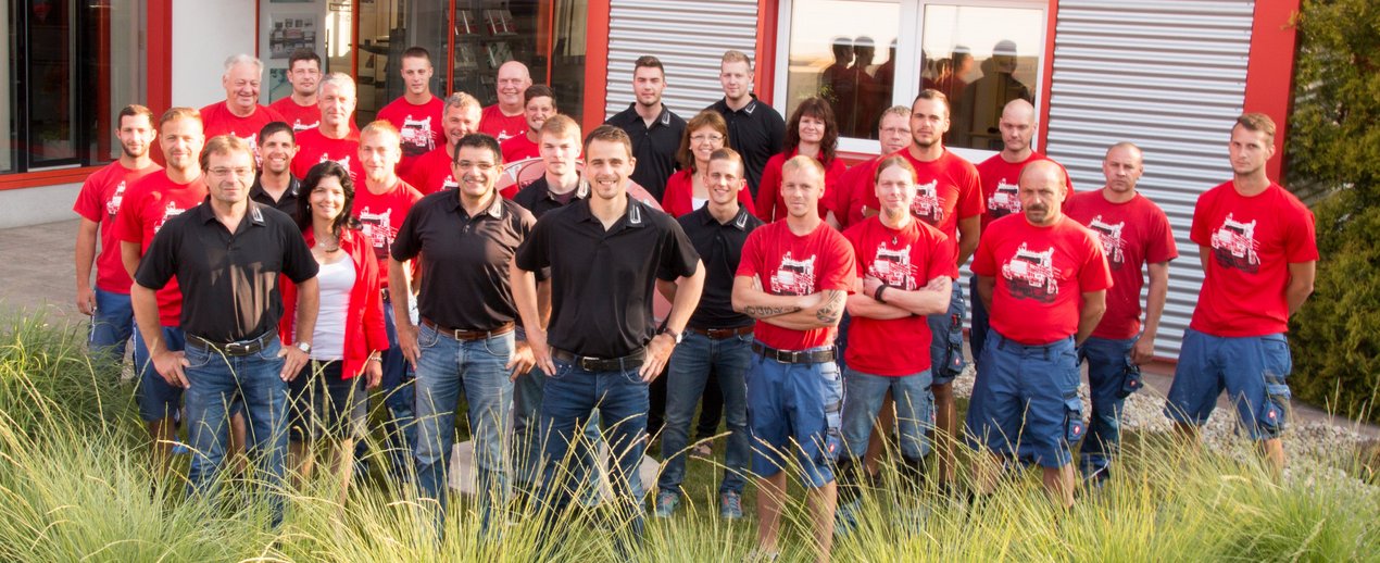 Team Baumhauer Mitarbeiterfoto der Firma Hallenbau Baumhauer